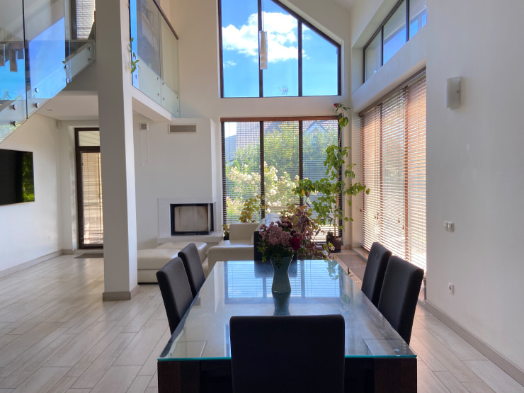 A photo of a living room in a house built according to the Live Home 3D project.