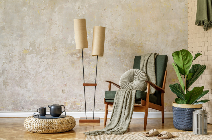 Comfy living room design in natural colors.