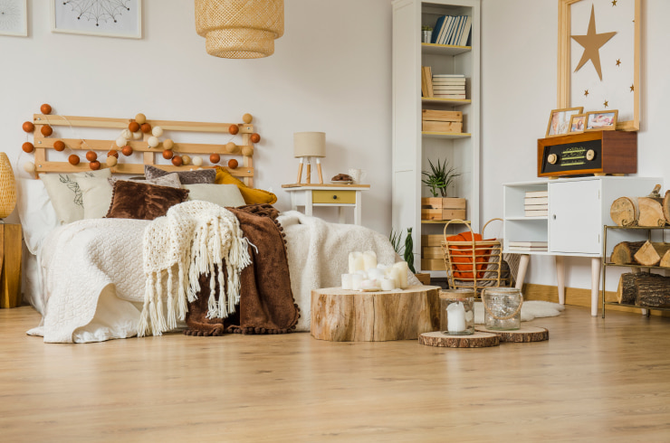 Untreated wood in the bedroom design.